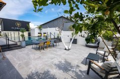 וילה פלואולס 19