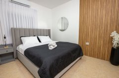 וילה פלואולס 7