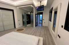 פנטהאוז מרינה 5