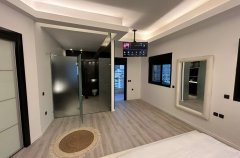 פנטהאוז מרינה 4