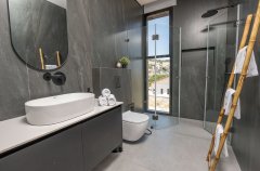 ממלכת נוף כנרת 23