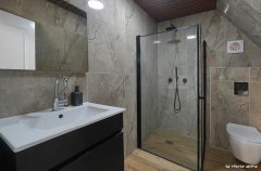 אחוזת קמפניה נירה 76