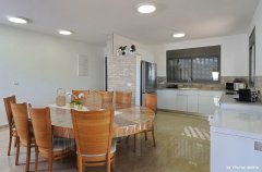 אחוזת שושנים בוטיק 12