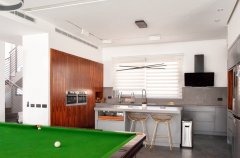 וילה רויאל הום 18